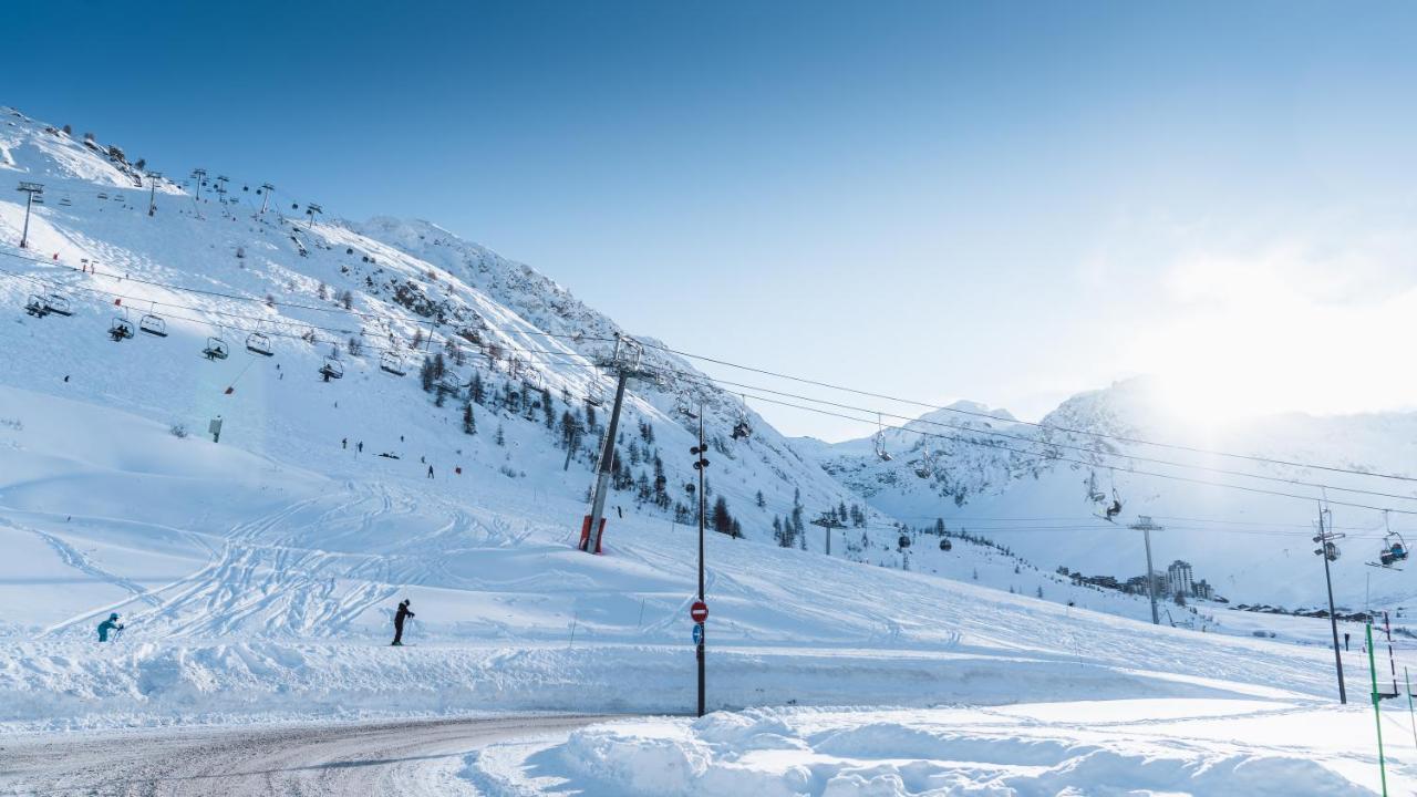 Apex2100 International Ski Academy Tignes Dış mekan fotoğraf